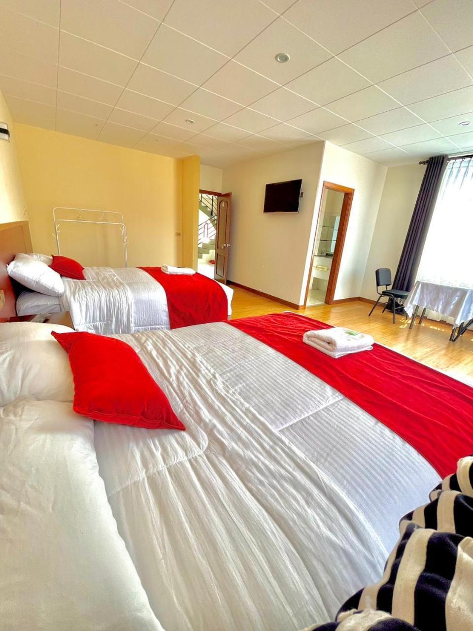 Hostal Alvasar Copacabana  Ngoại thất bức ảnh